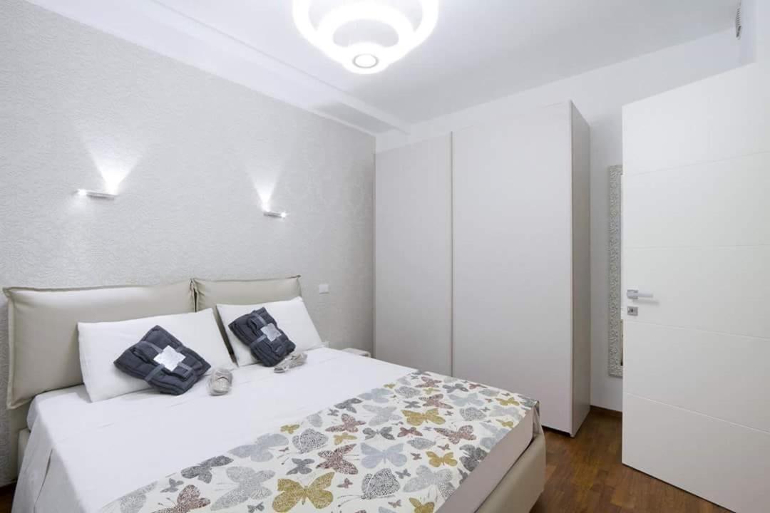 Central Stema Luxury Misano Adriatico Bagian luar foto